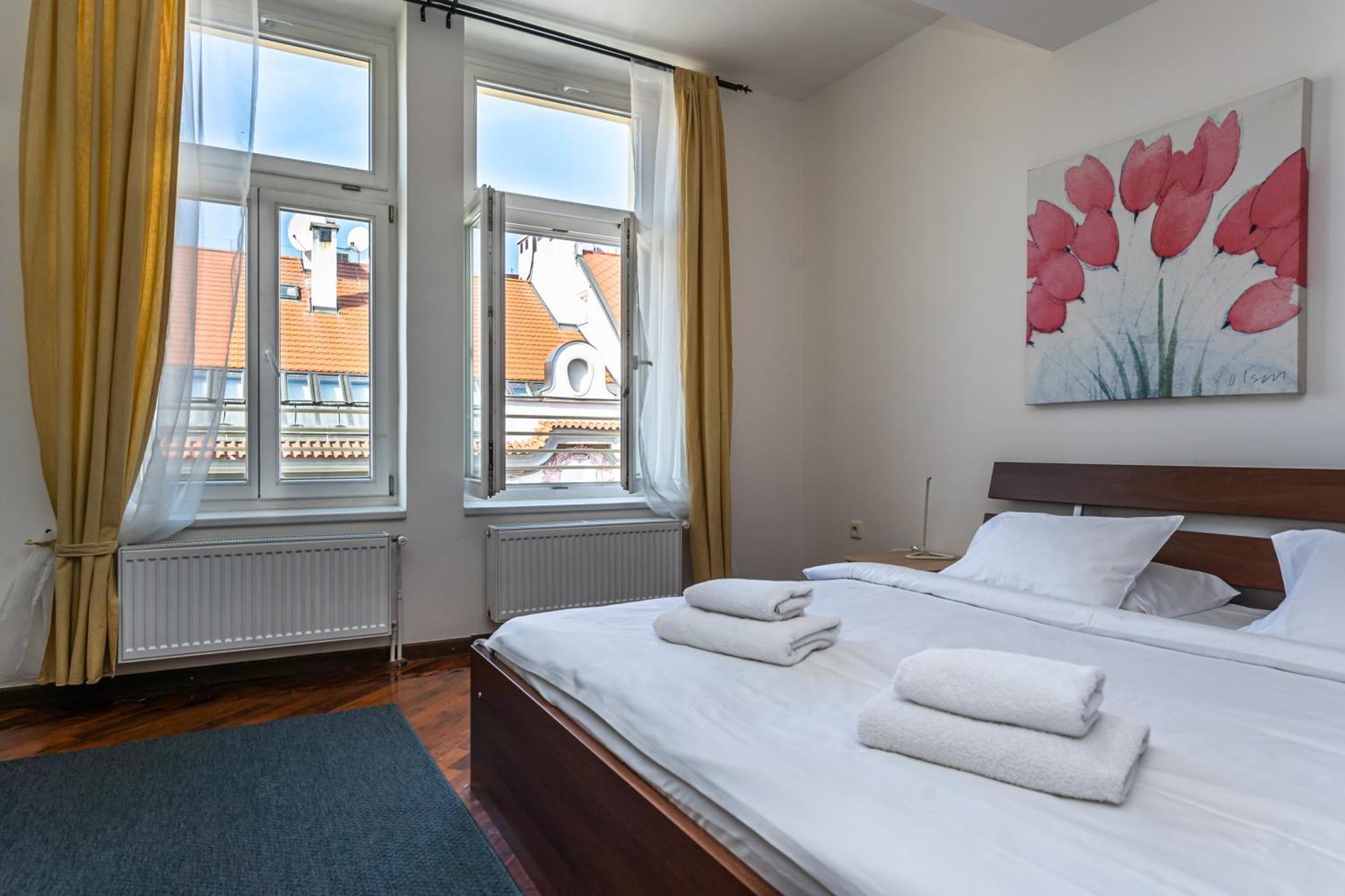 Lägenhet Wishlist Residences - Old Town Square