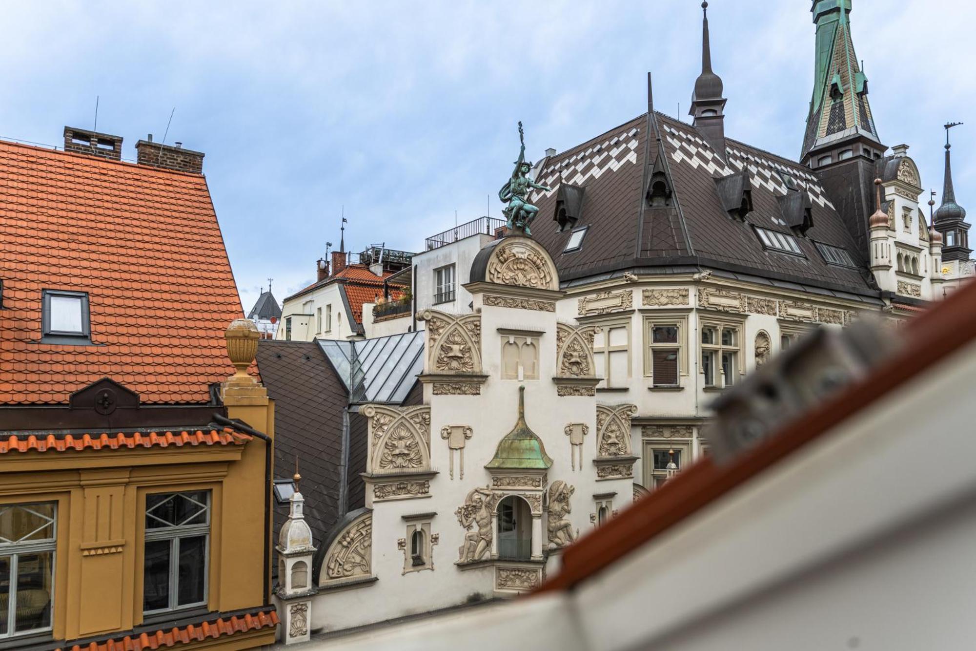 Wishlist Residences - Old Town Square * Prague