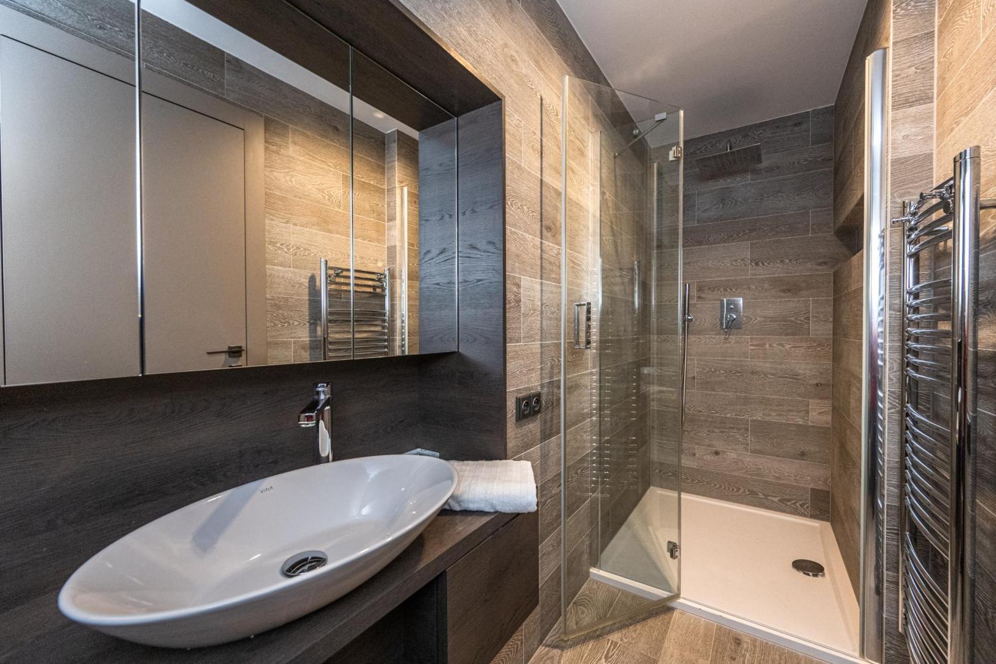 Wishlist Residences - Old Town Square Apartment *