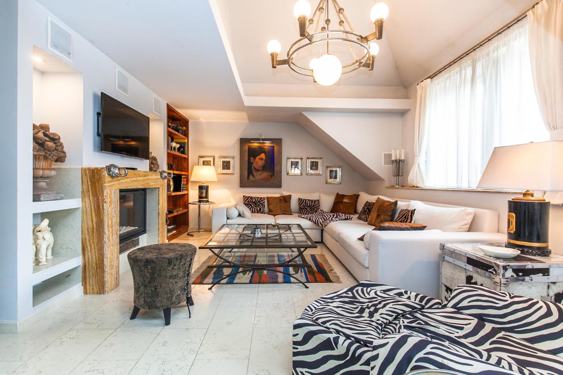 Wishlist Residences - Old Town Square Lägenhet